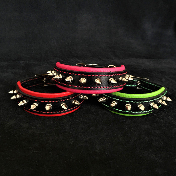 Collar BESTIA de cuero hecho a mano con pinchos para perros