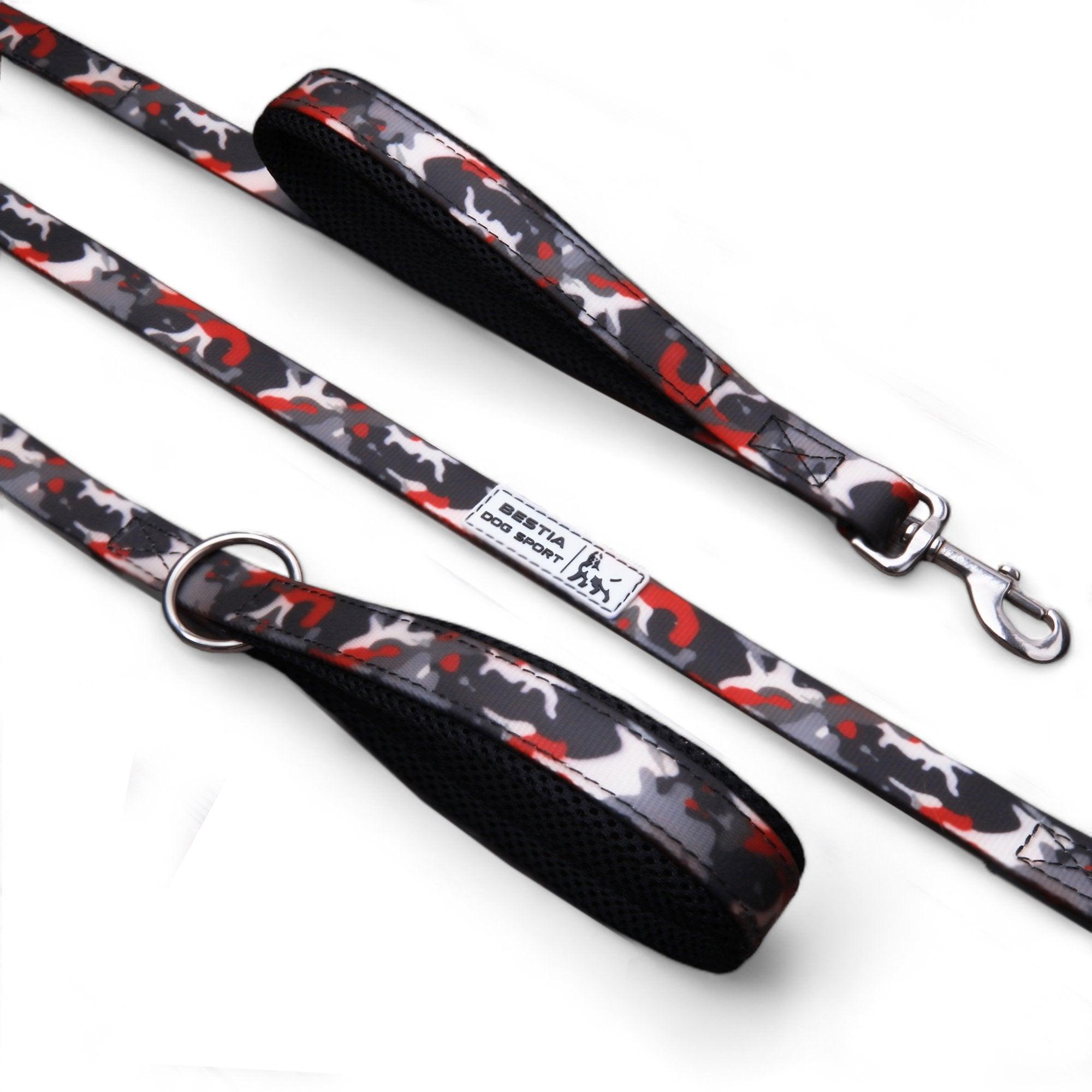 Adjustable collar impermeable rojo for dogs - image 1