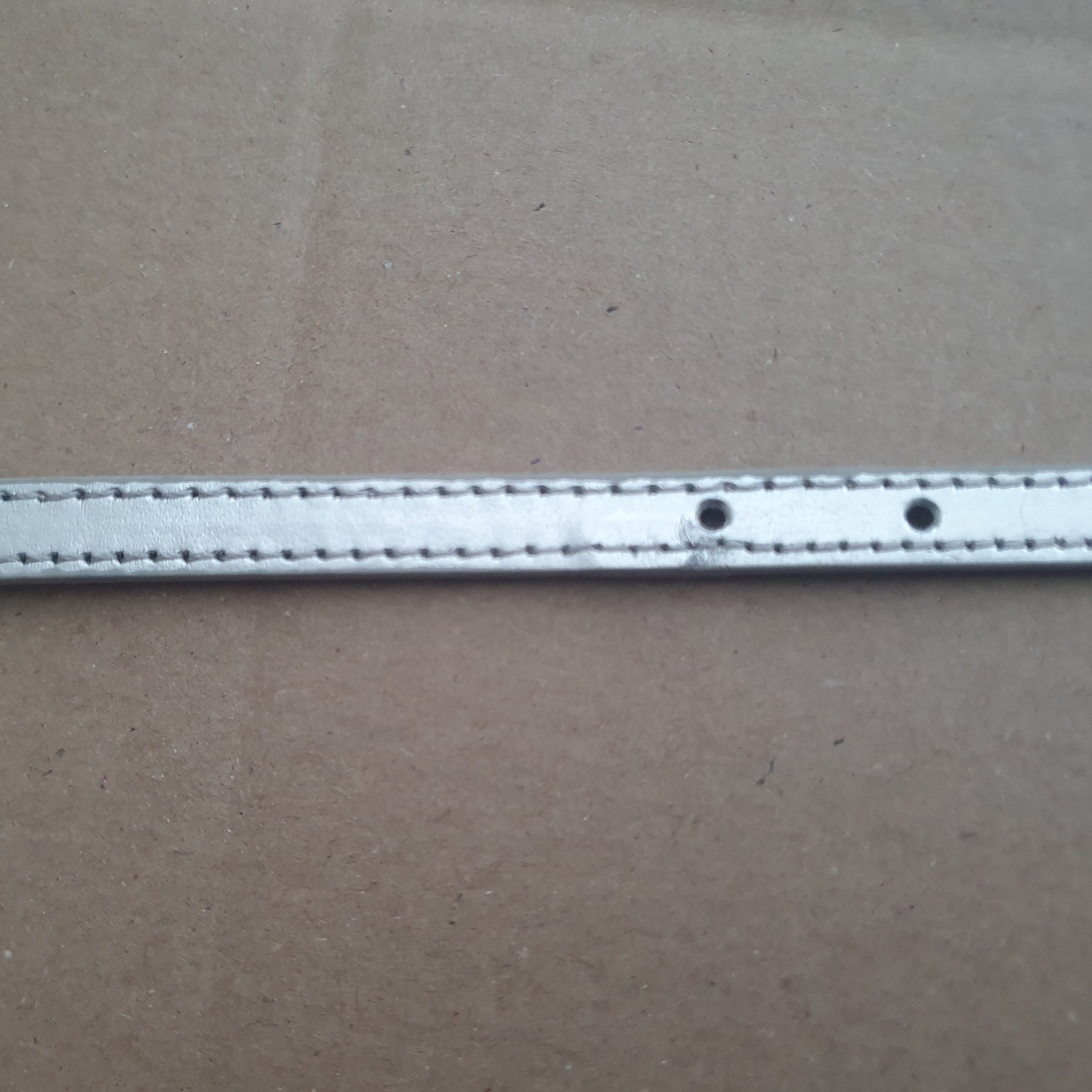 SECOND Silver Metallic Cat Collar-0