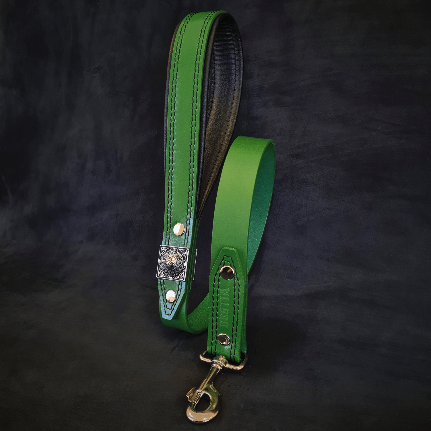 The "Eros" harness GREEN pour chiens et chats - image 3