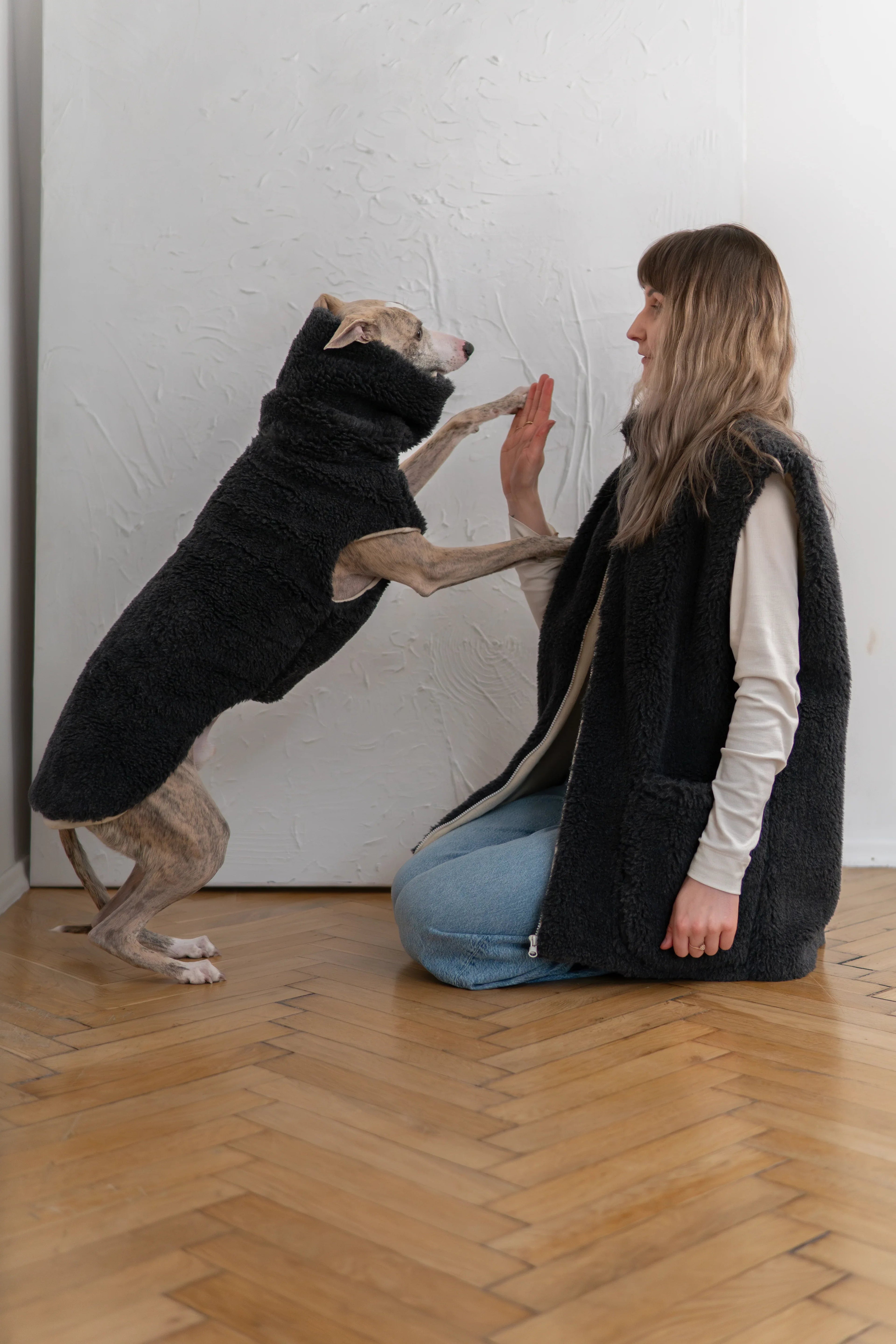 Lana cane Vest - Charcoal