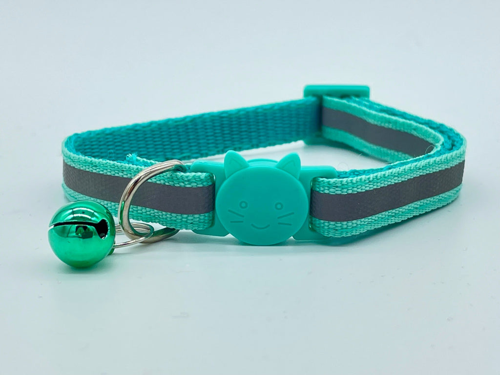 Reflective Bell Collar for dogs and cats - image 5