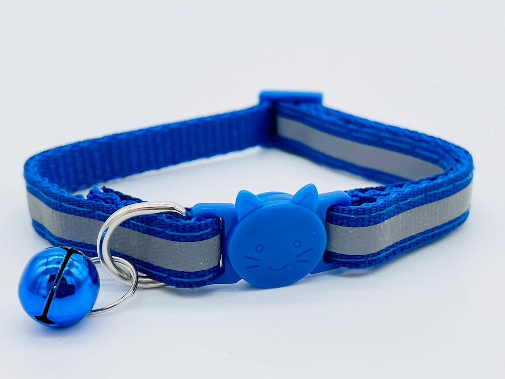 Reflective Bell Collar for dogs and cats - image 3