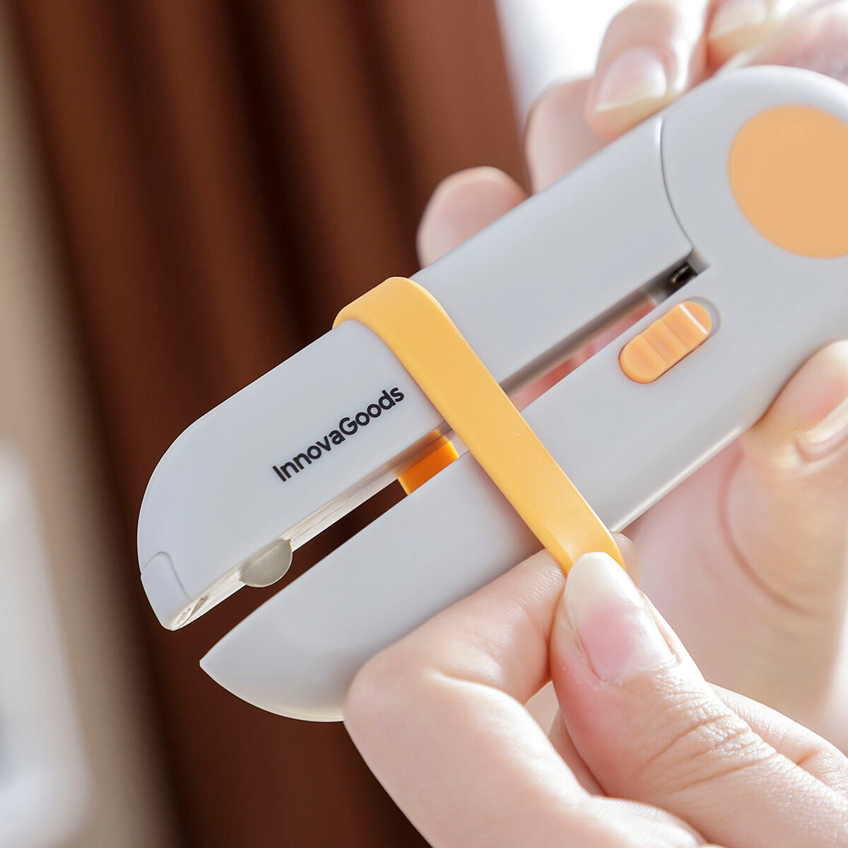 Animale Nail Clippers with LED Clipet InnovaGoods