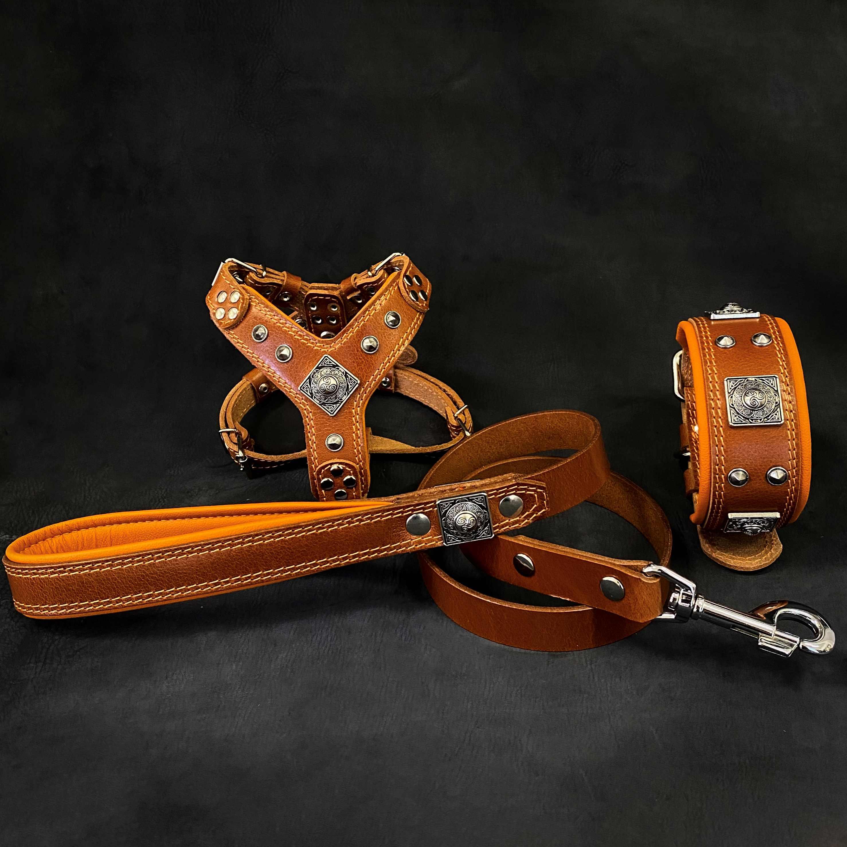 Griffoir en corde doux en cuir marron pour chiens - image 1