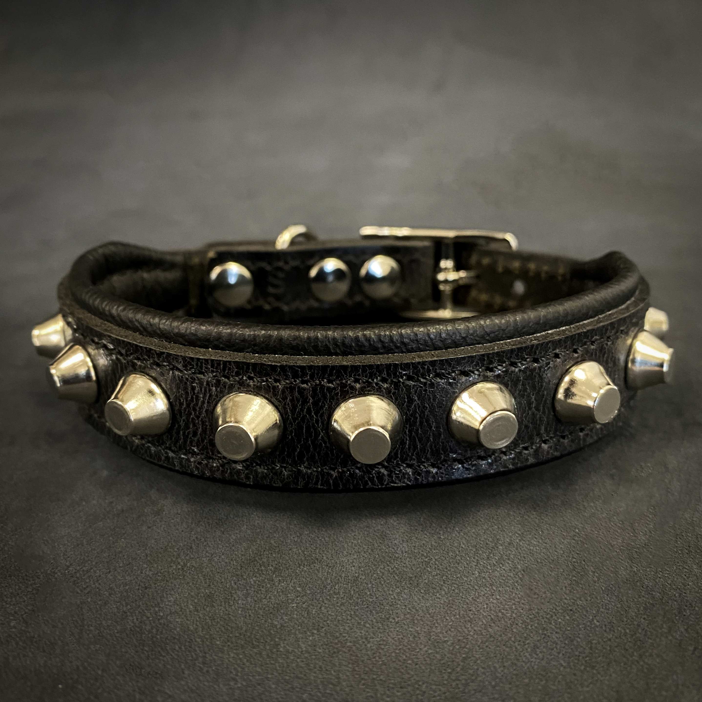 Collar ajustable suave de cuero blanco para perros - imagen 5