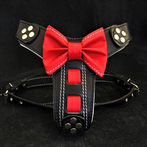 The "Bowtie" handmade leather harness black Small to Medium Size for dogs - image 1