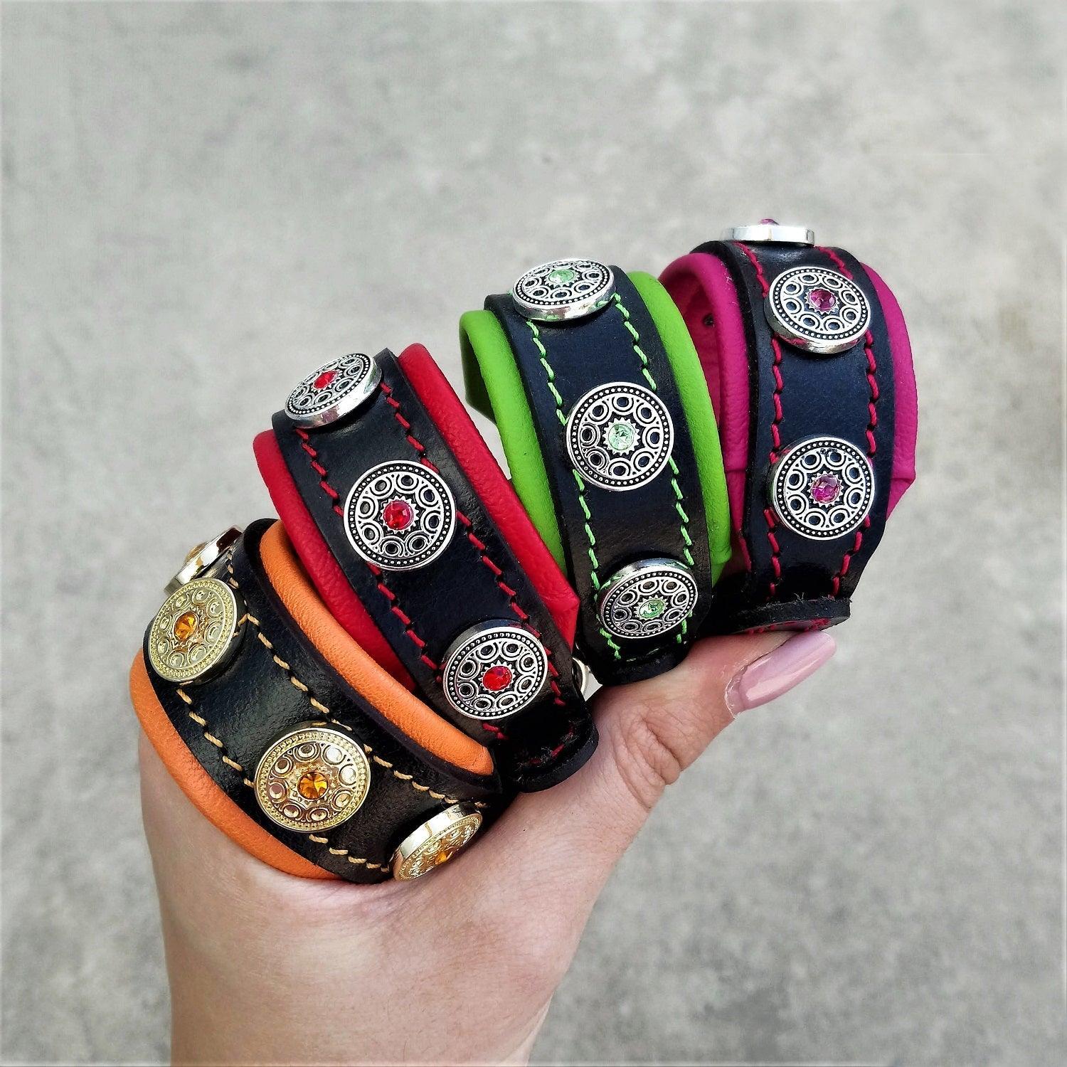 The "Bijou" handmade puppy collar para perros - imagen 2