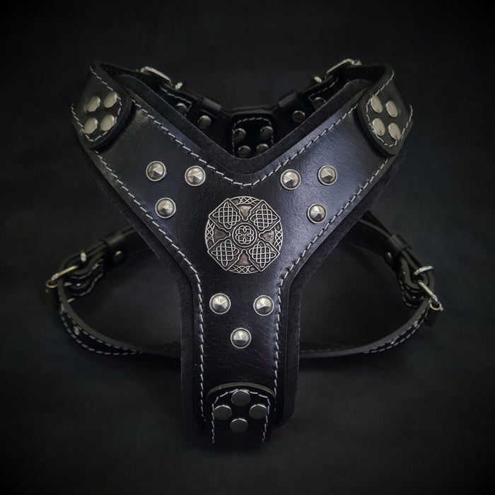 Arnés Maximus negro y plateado para perros